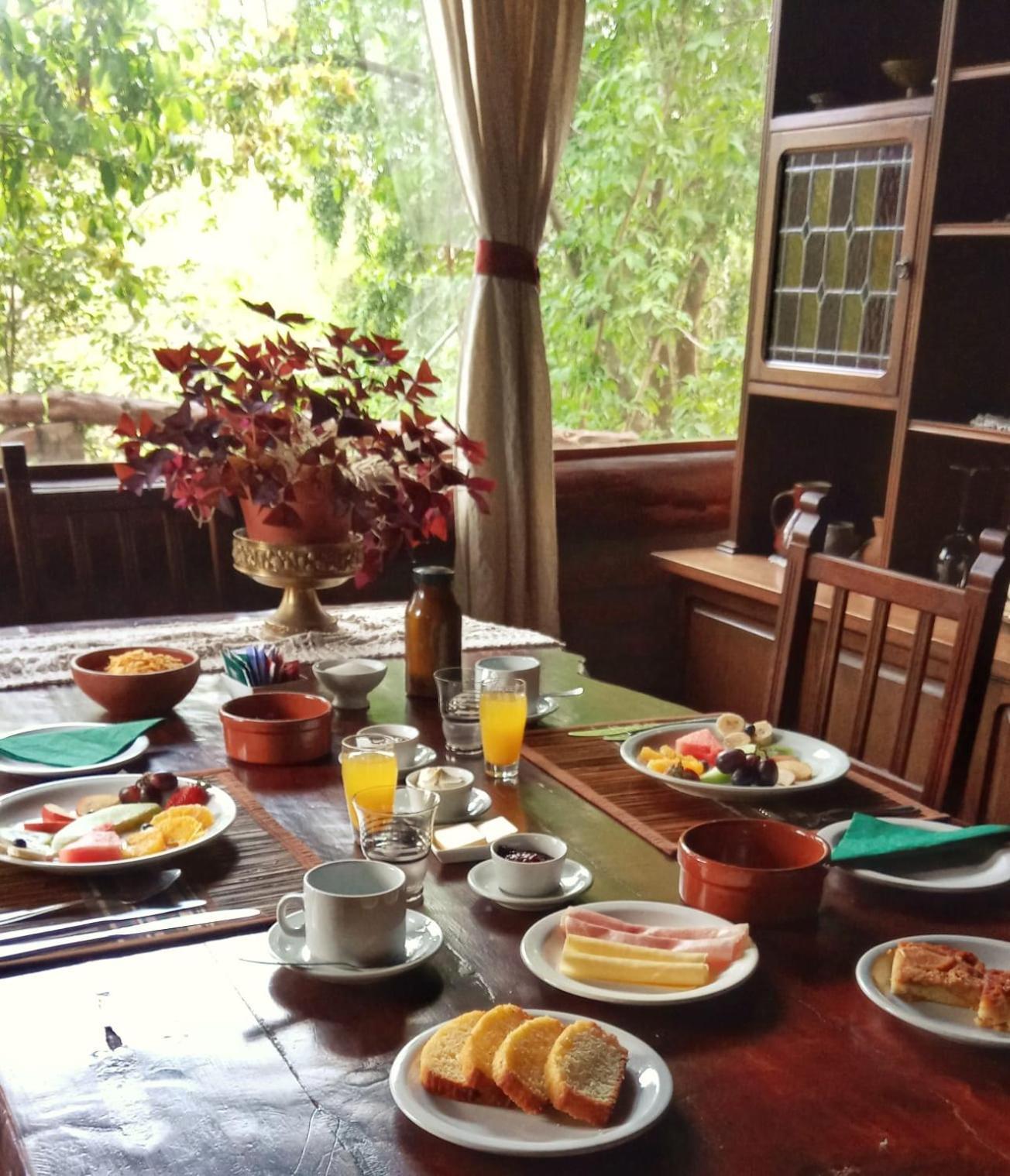 Criollo Lodge Hoyo de Epuyén エクステリア 写真