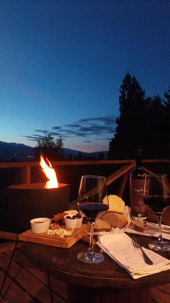 Criollo Lodge Hoyo de Epuyén エクステリア 写真