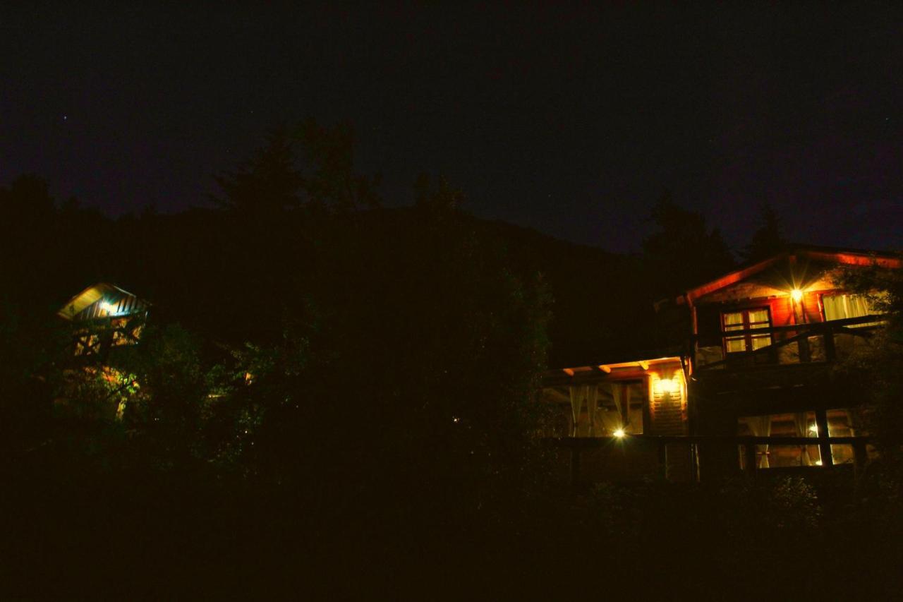 Criollo Lodge Hoyo de Epuyén エクステリア 写真